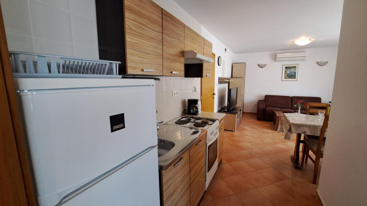 Cozy Apartments Baska Exterior foto