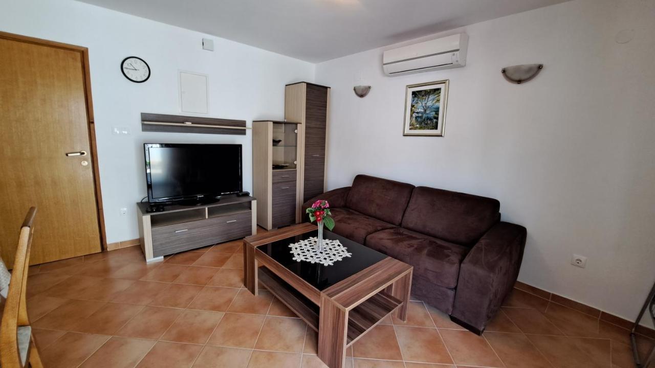 Cozy Apartments Baska Exterior foto