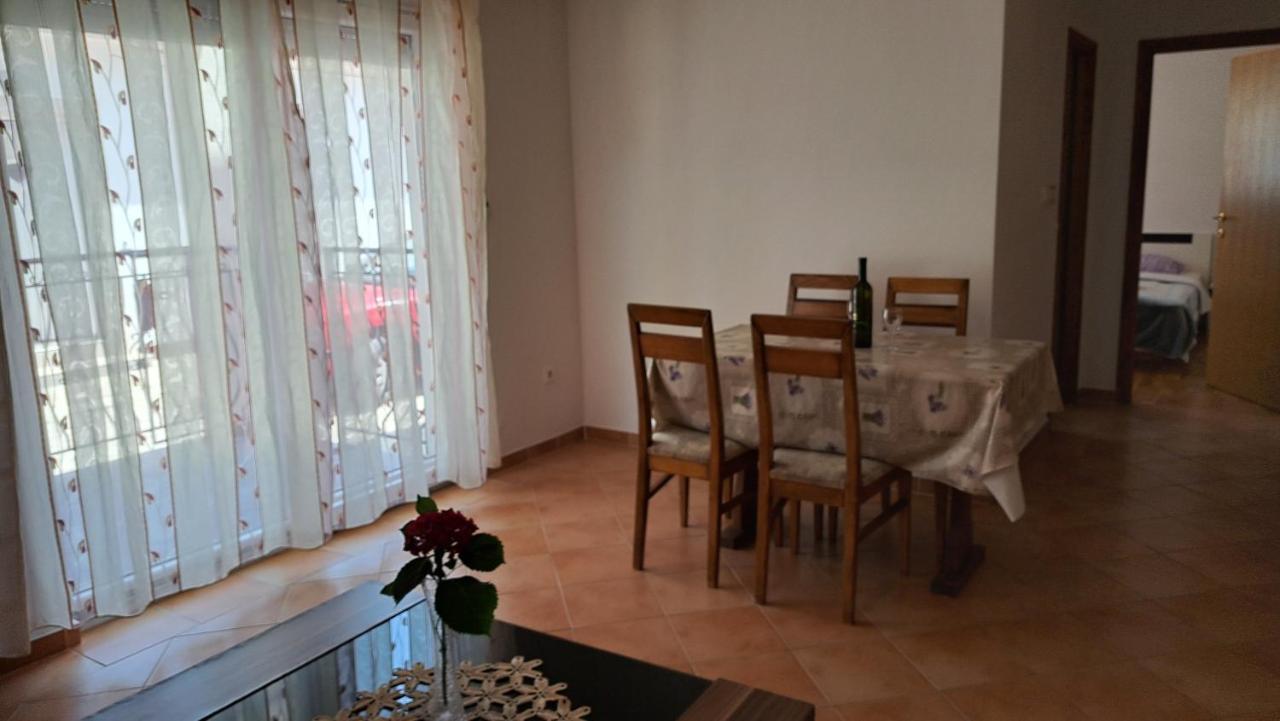 Cozy Apartments Baska Exterior foto